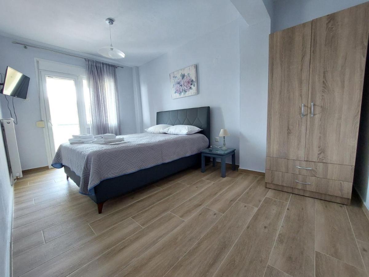 Pine Lodge Кавала Екстериор снимка
