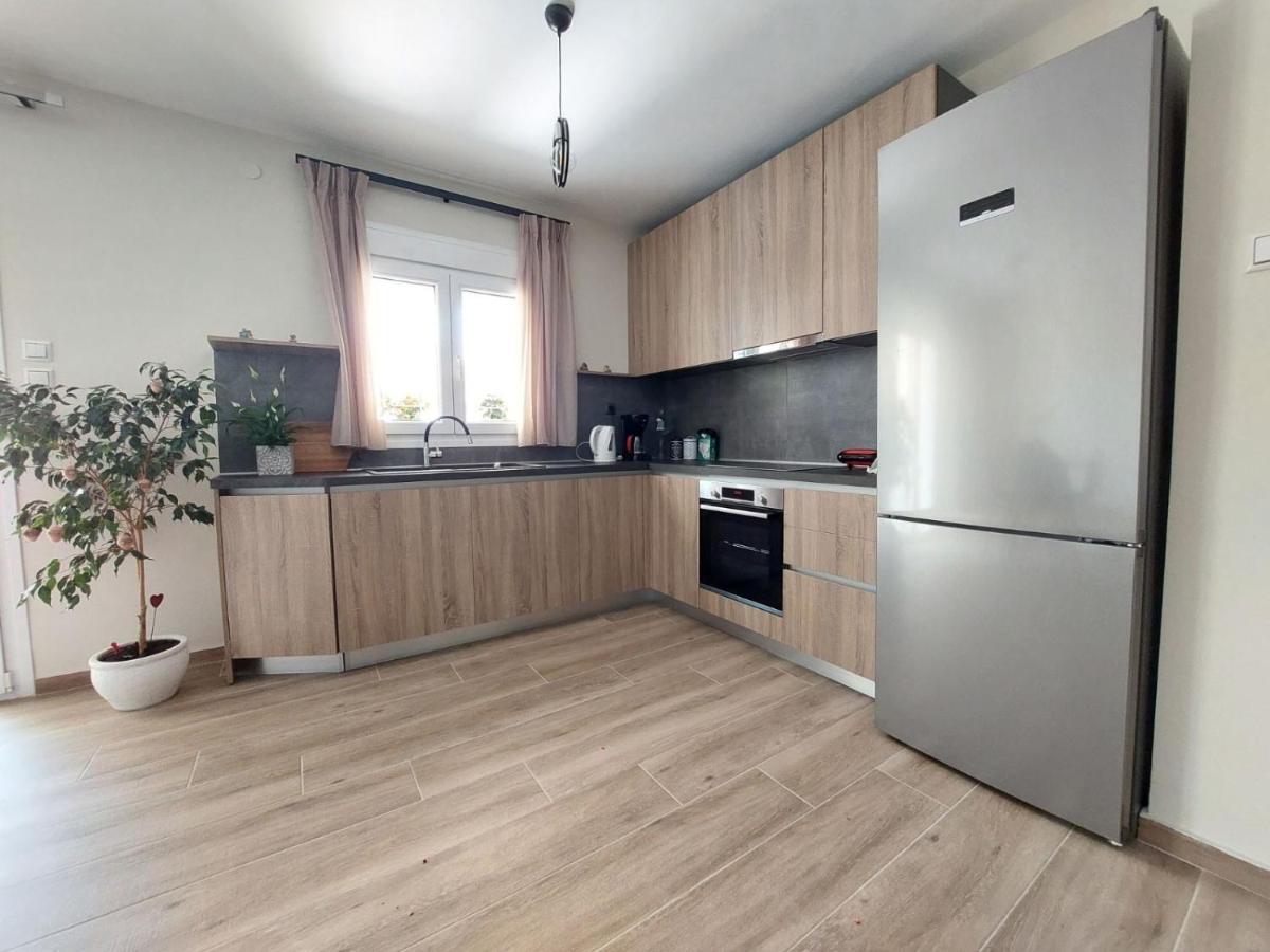 Pine Lodge Кавала Екстериор снимка