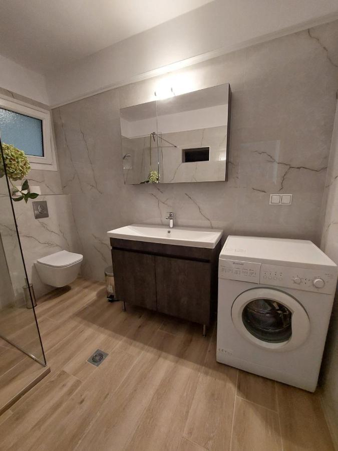 Pine Lodge Кавала Екстериор снимка
